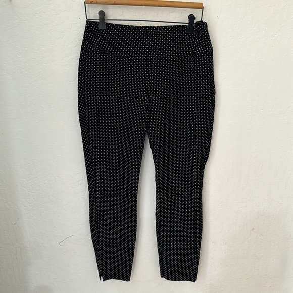 CAbi Pants - Cabi Seaside Chic Black White Polka Dot Trouser Pant Style #5175 Womens 6